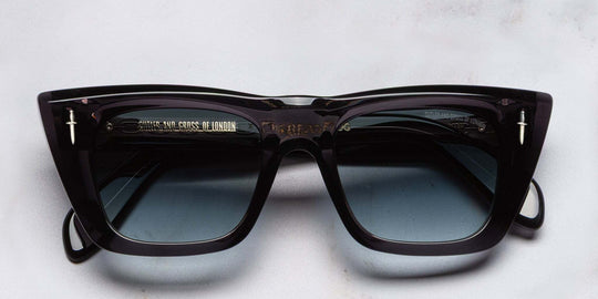 Cutler And Gross The Great Frog Love And Death Cat Eye Sunglasses